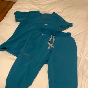 Figs scrub set size XS in dark teal